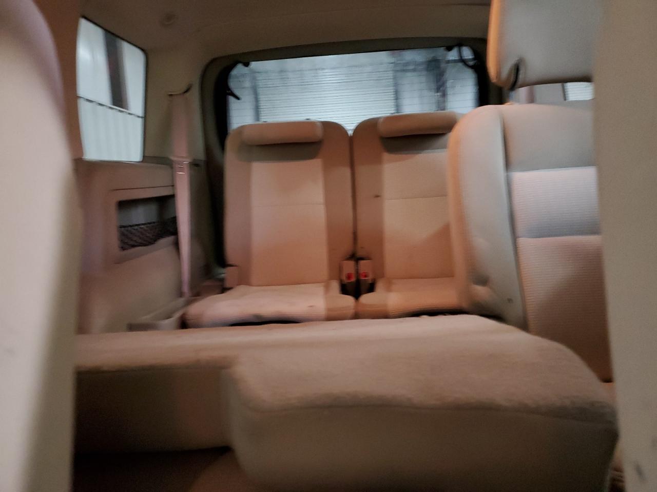 2010 Ford Explorer - Image 10