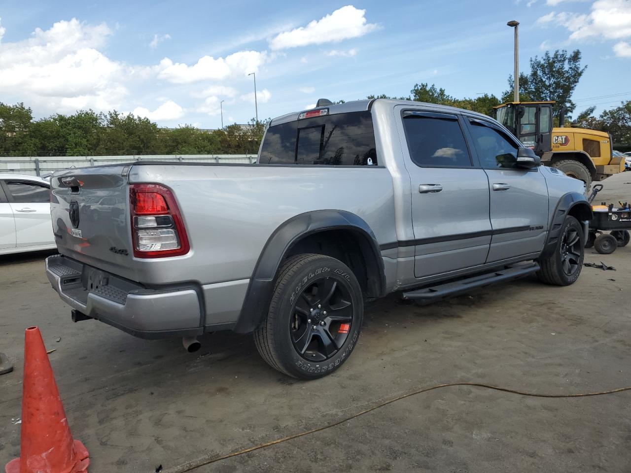 2022 RAM 1500 - Image 3