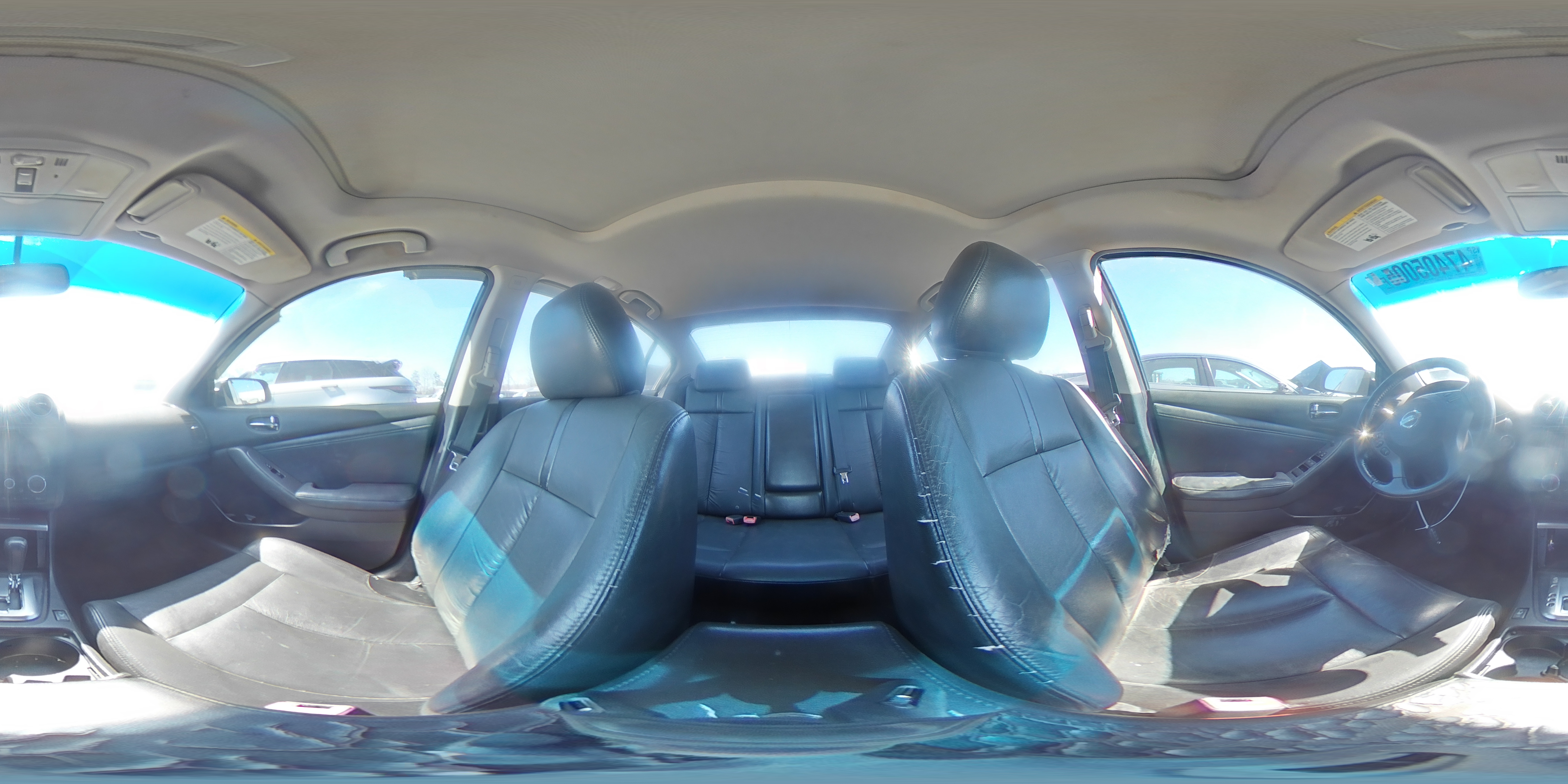 2010 Nissan Altima - Image 12