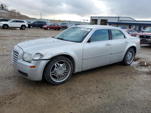 2006 Chrysler 300  zu verkaufen in Mcfarland, WI - Front End