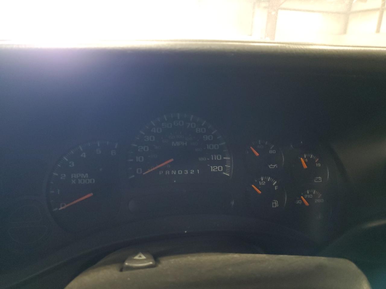 2006 Chevrolet Silverado - Image 9
