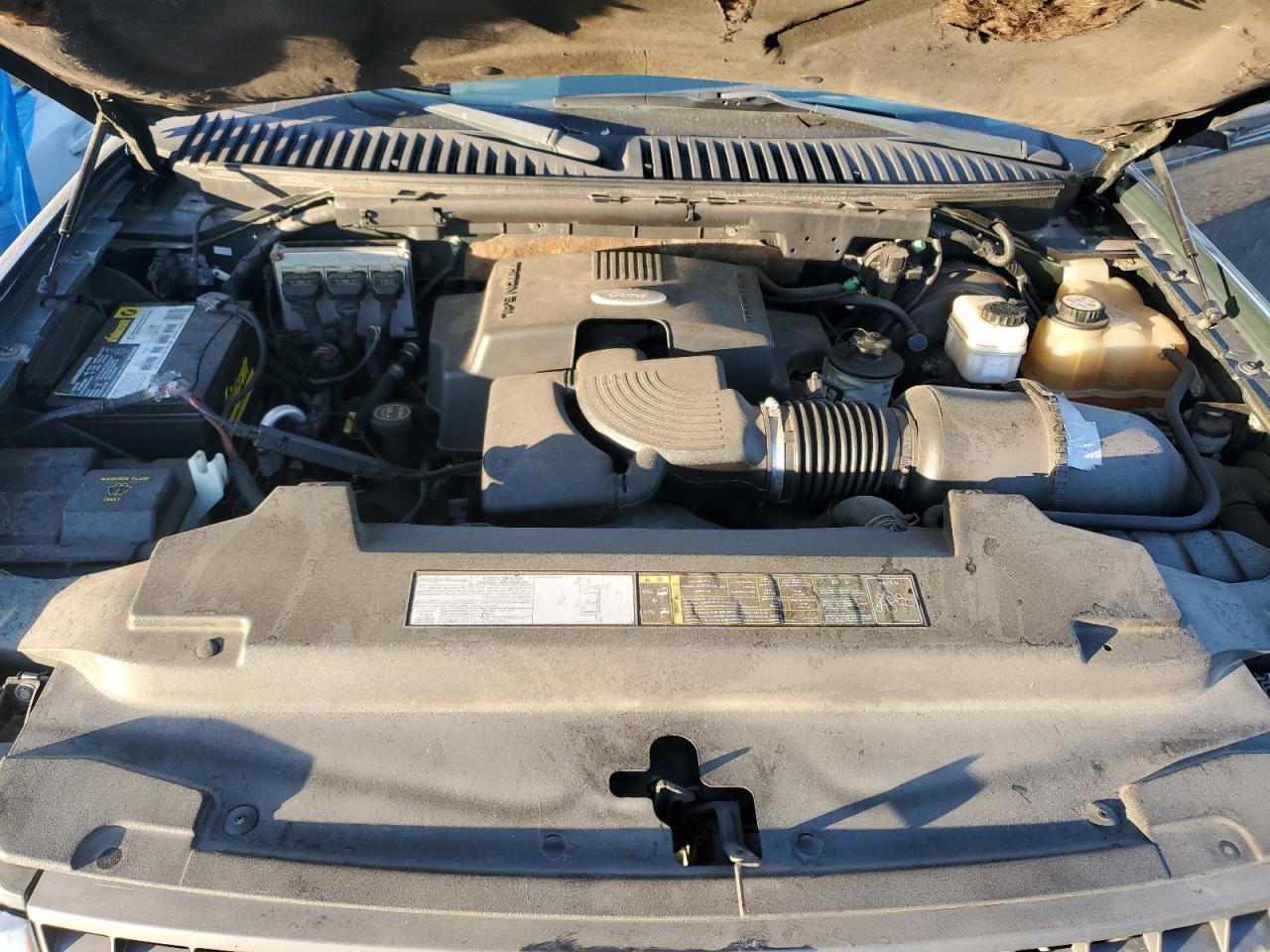 2003 Ford Expedition - Image 12