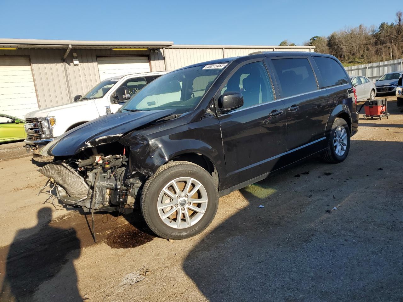 2C4RDGCG5JR264111 DODGE CARAVAN Photo 1