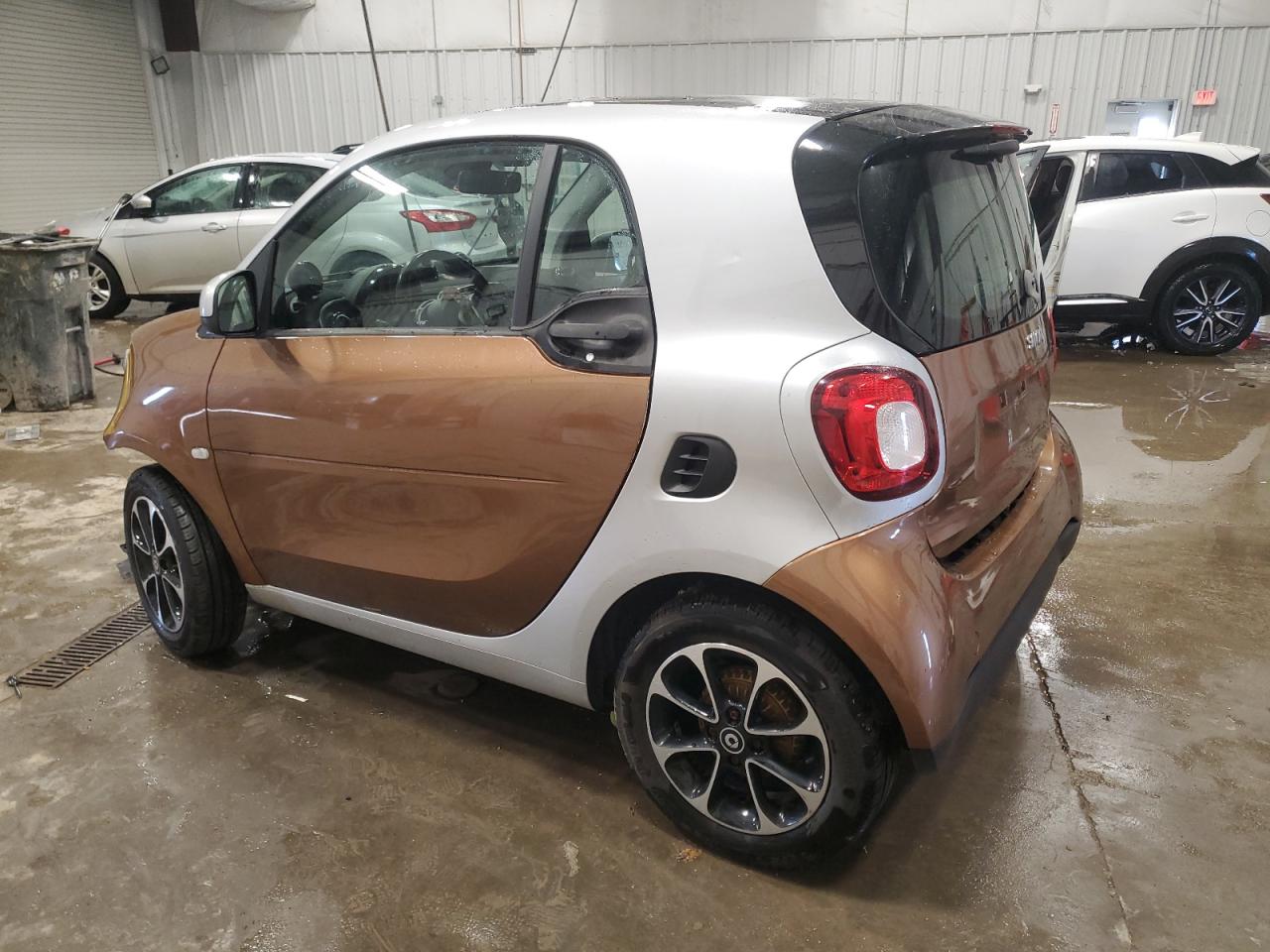 2016 Smart Fortwo - Image 2