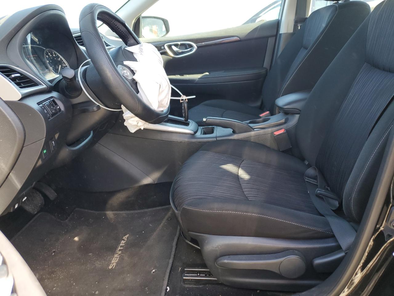 2019 Nissan Sentra - Image 7