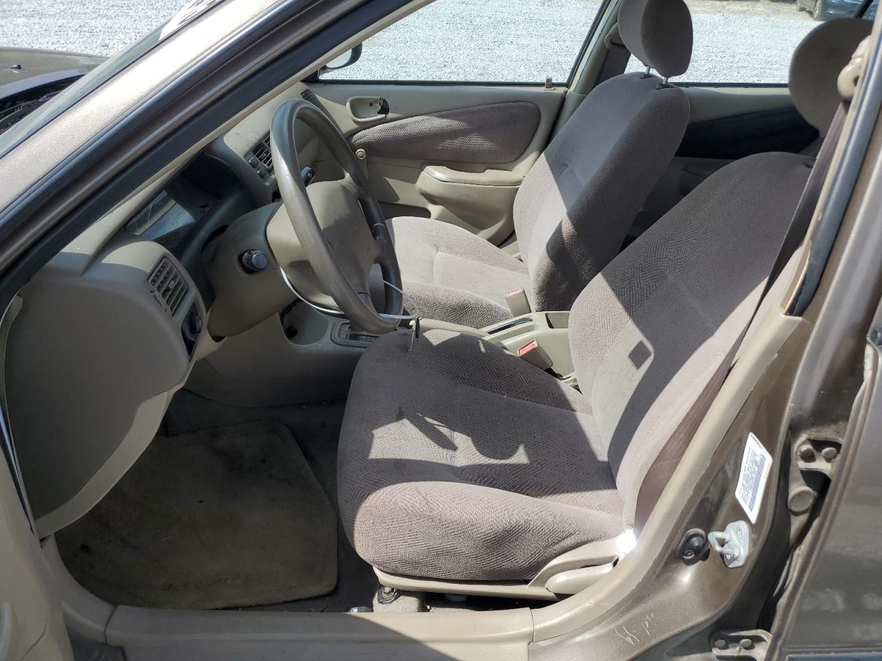 2000 Chevrolet Prizm - Image 7