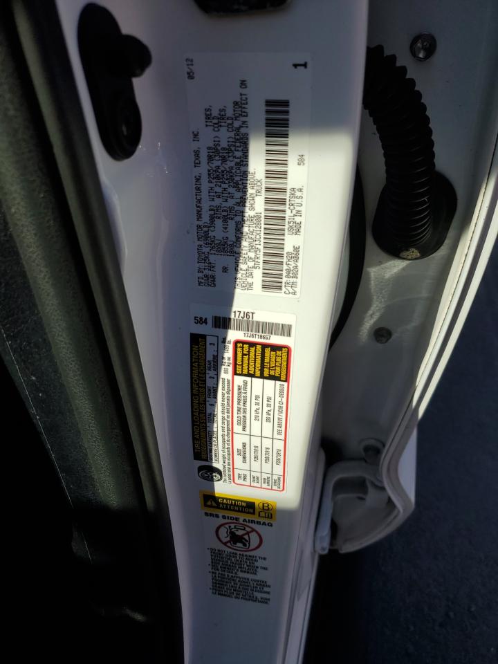 2012 Toyota Tundra - Image 12
