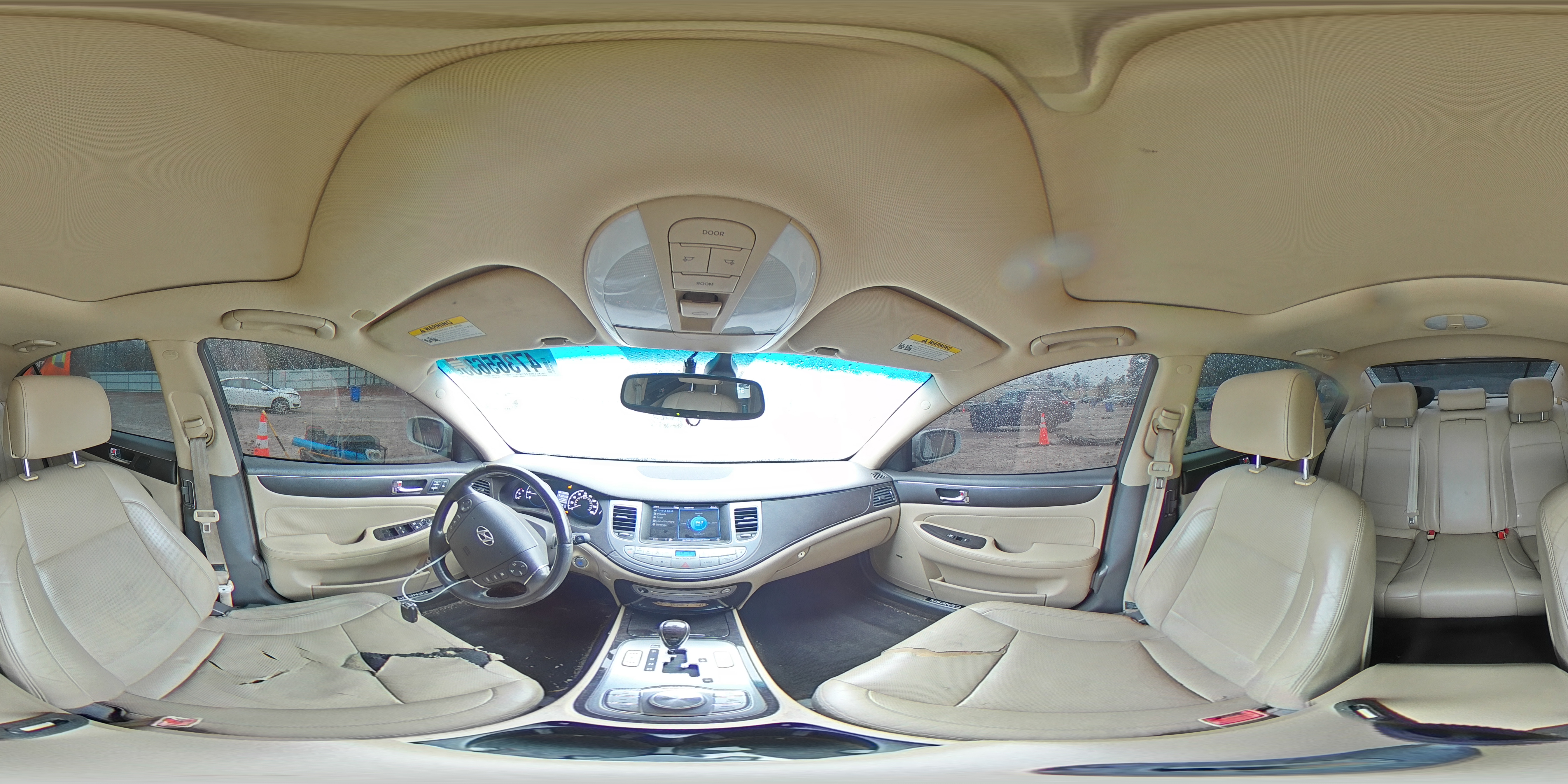 2011 Hyundai Genesis - Image 13