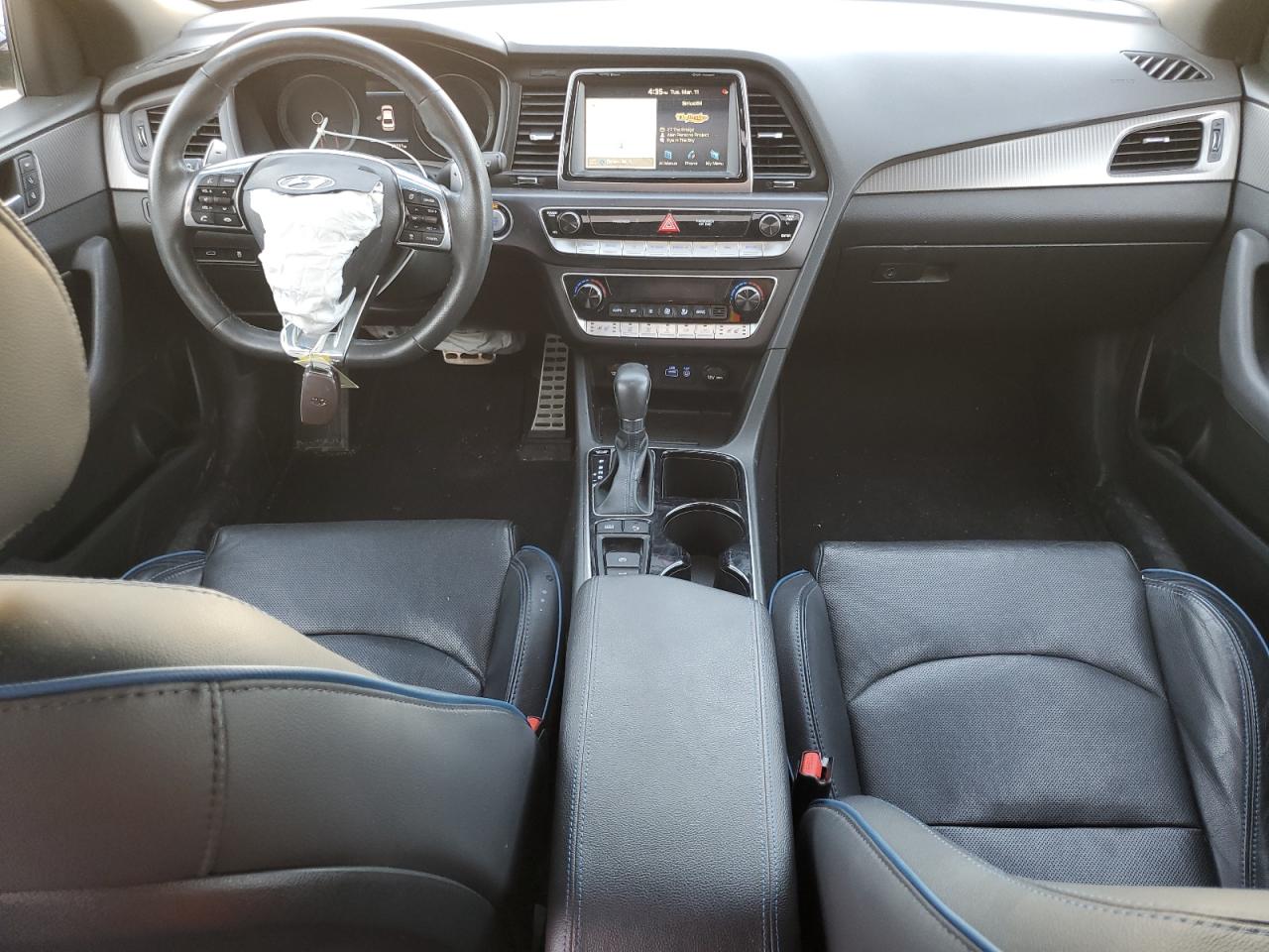 2018 Hyundai Sonata - Image 8