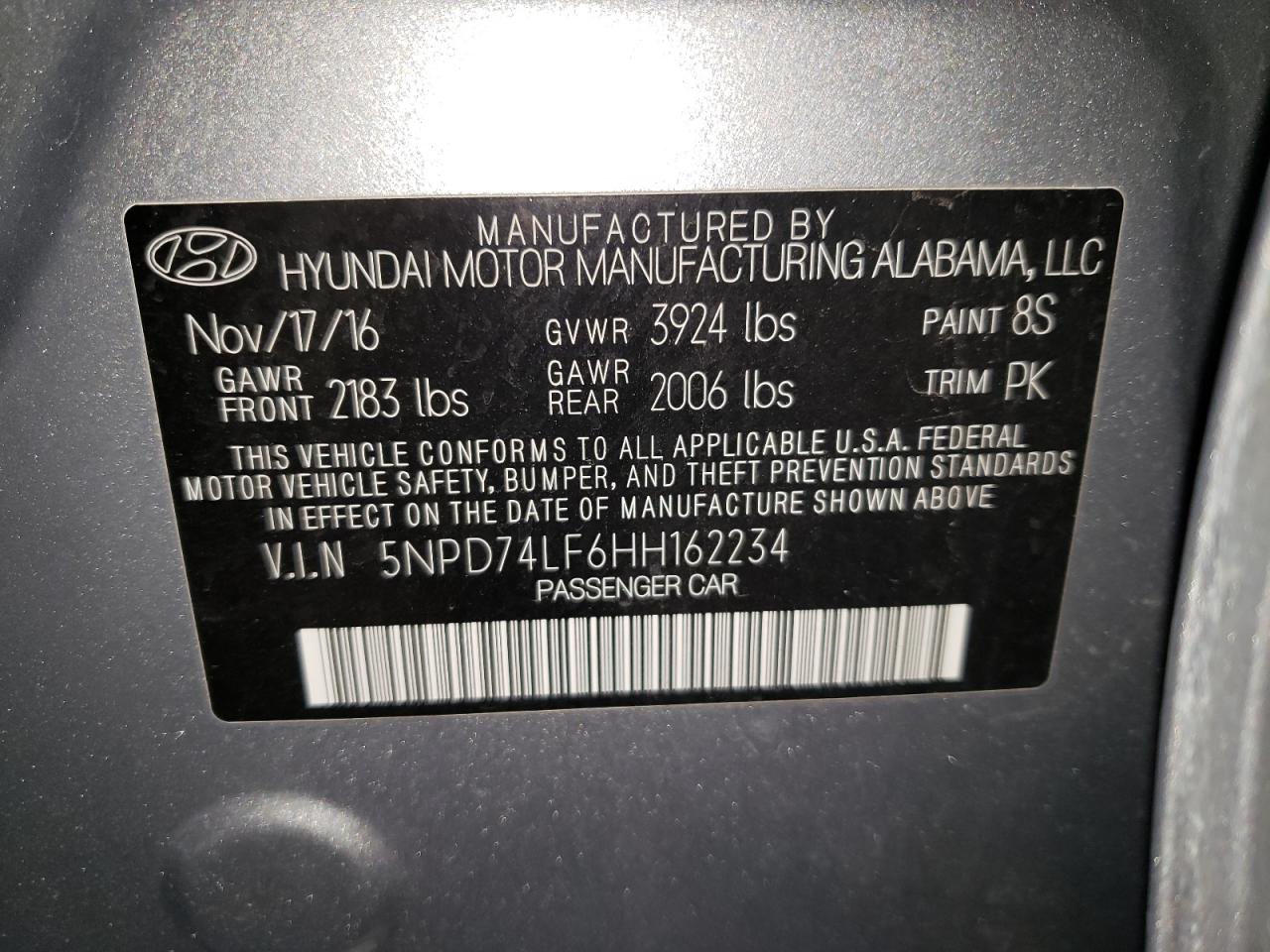 2017 Hyundai Elantra - Image 13