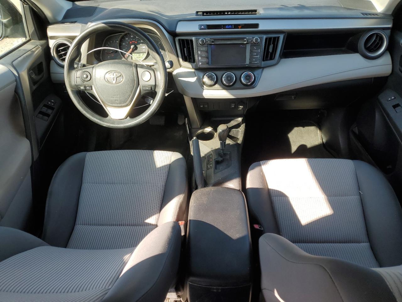 2013 Toyota RAV 4 - Image 8