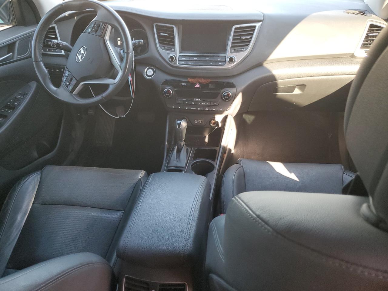 2018 Hyundai Tucson - Image 8