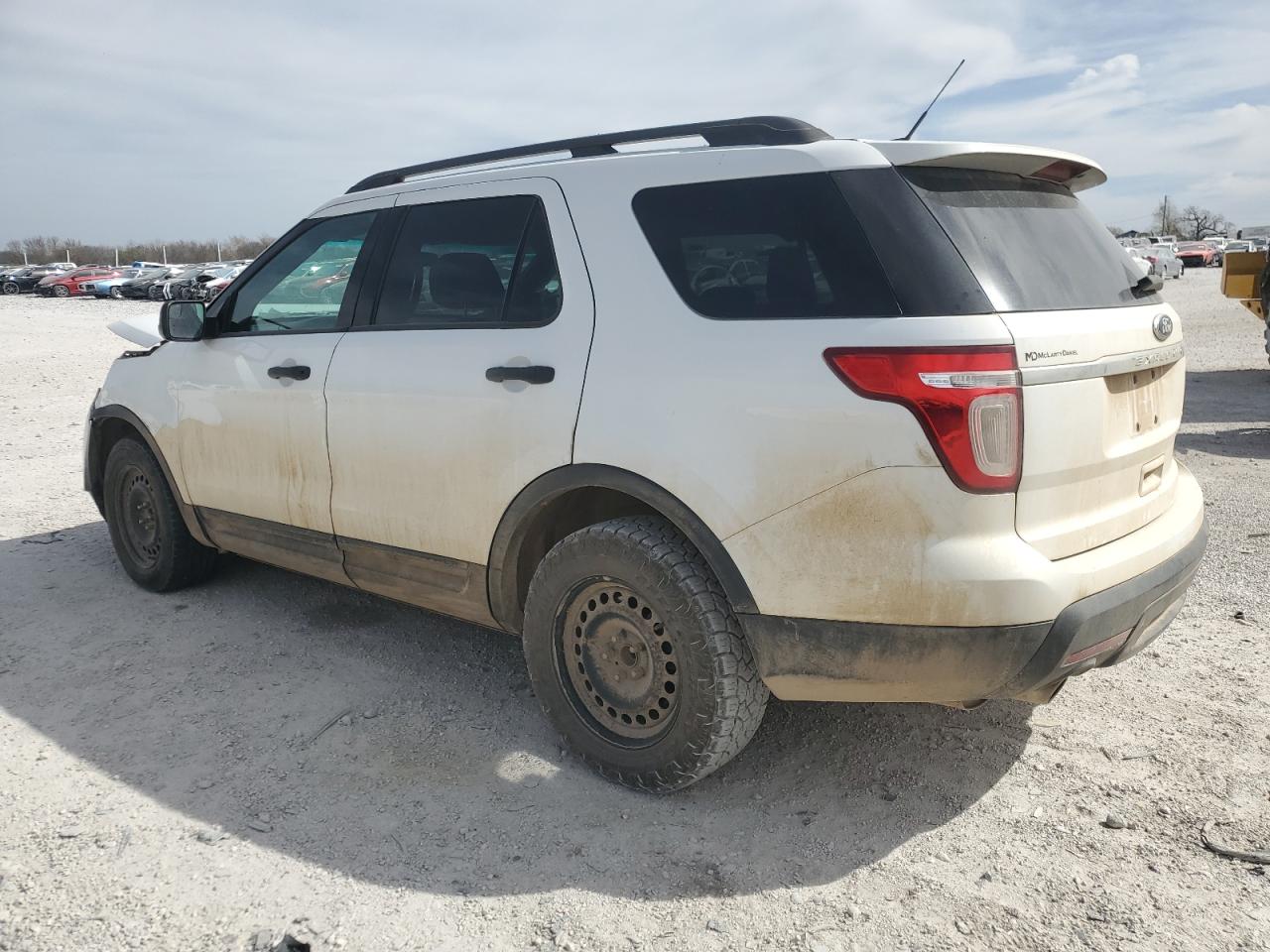 2014 Ford Explorer - Image 2