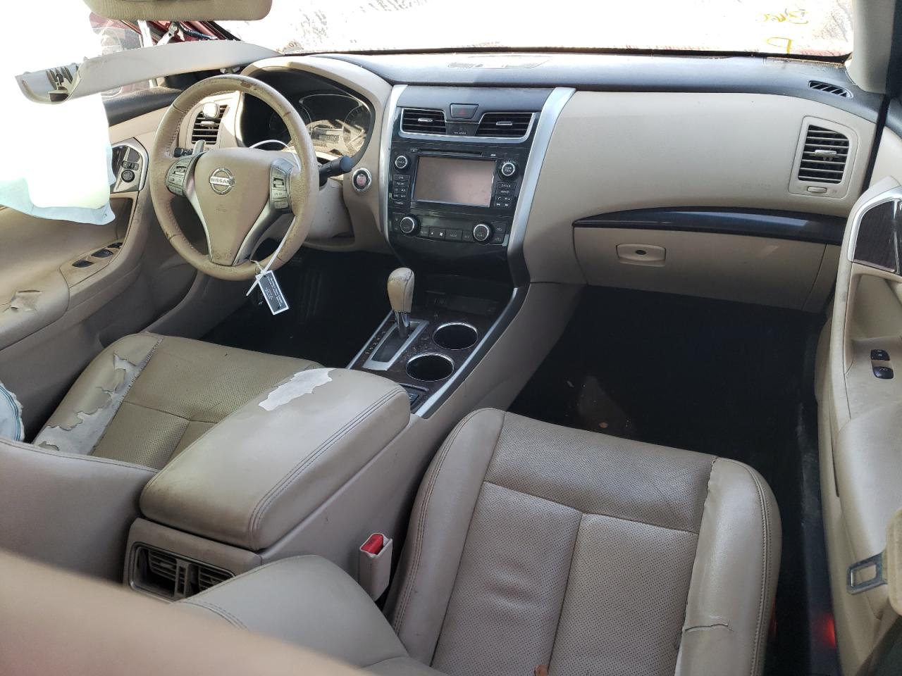 2015 Nissan Altima - Image 8