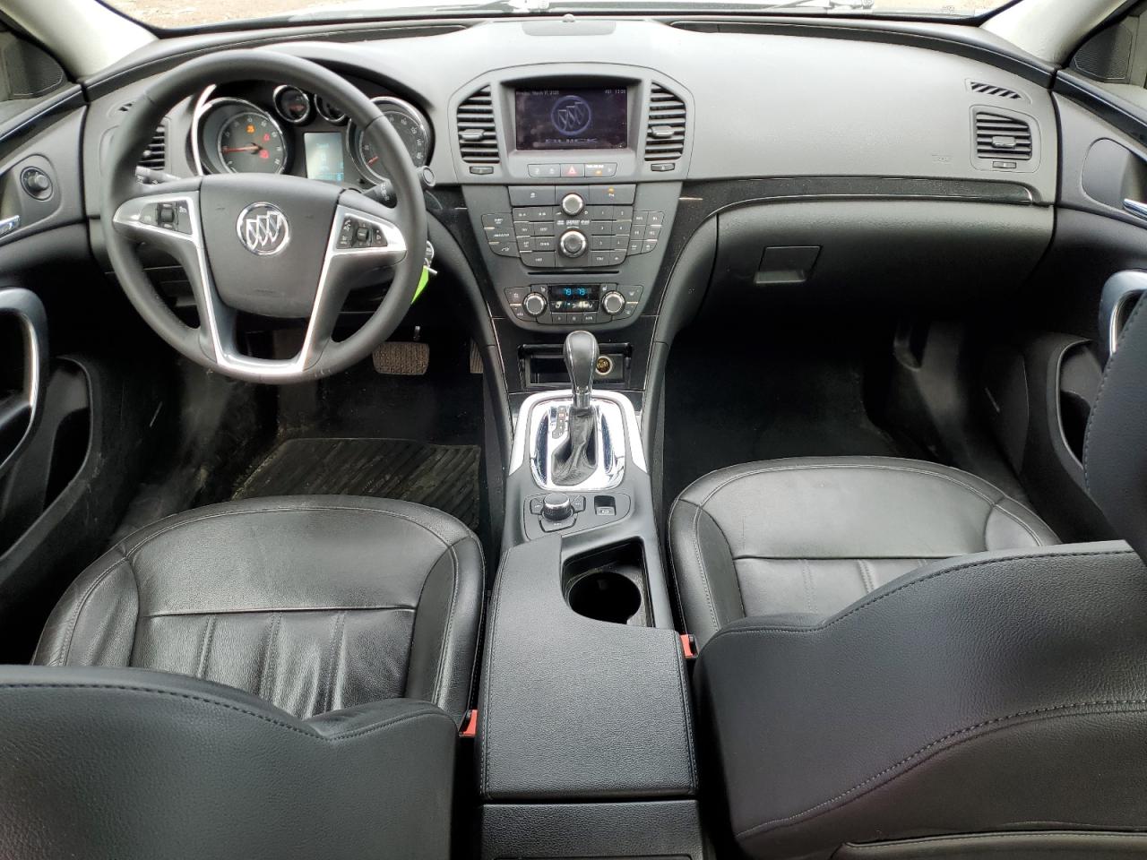 2011 Buick Regal - Image 8