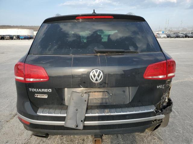 Паркетники VOLKSWAGEN TOUAREG 2017 Чорний