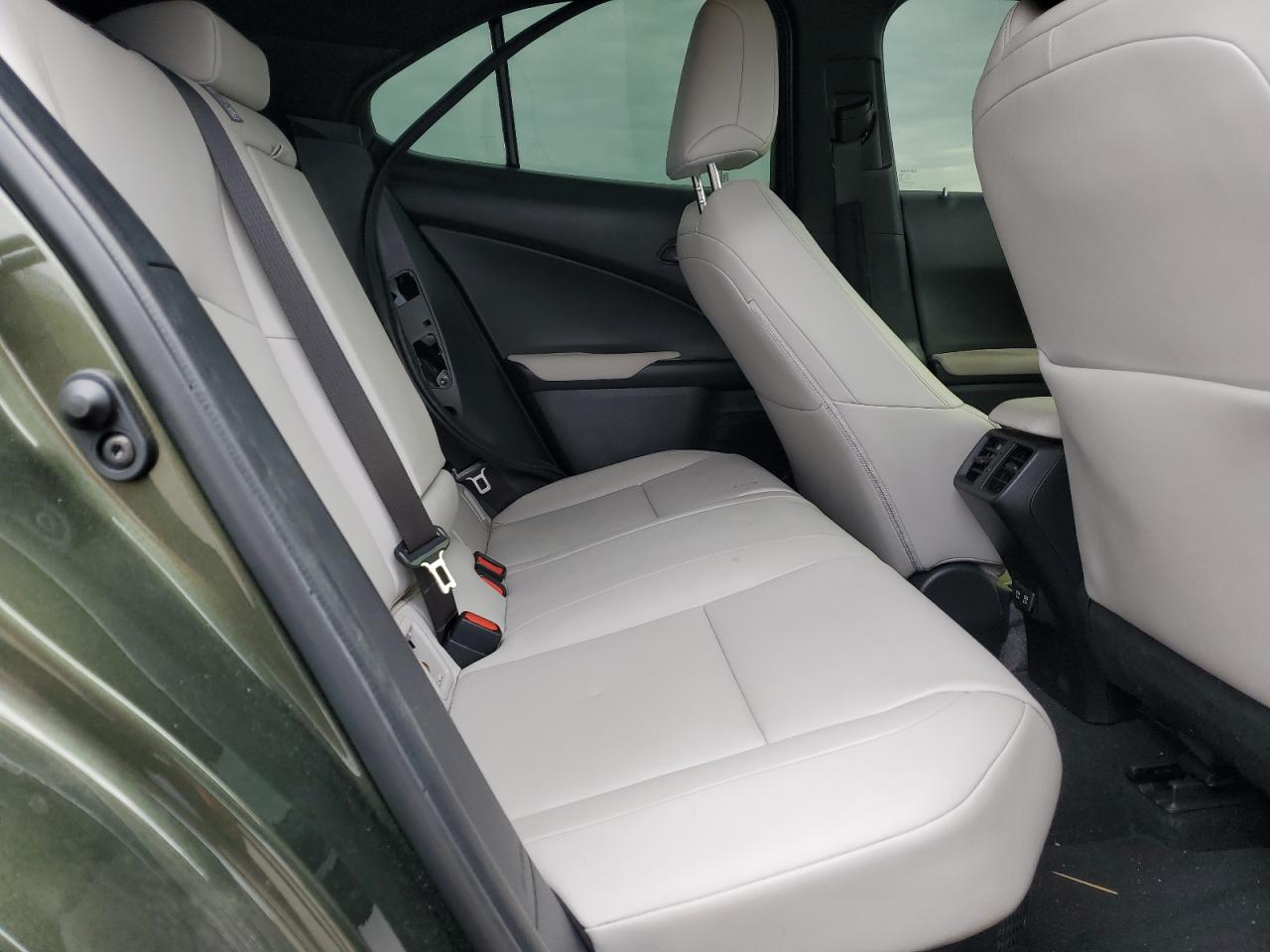 2020 Lexus UX - Image 10