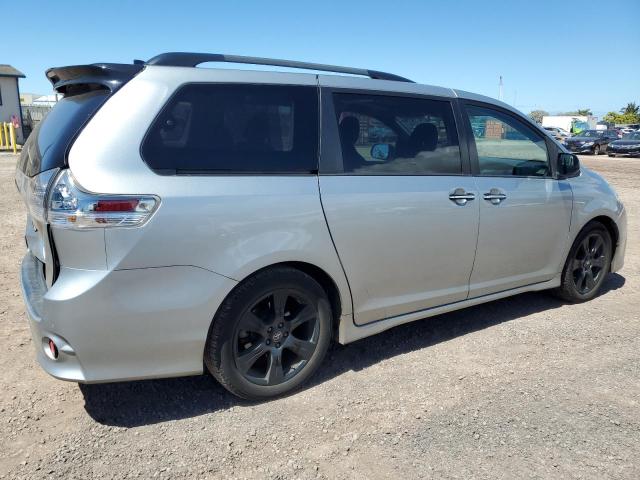  TOYOTA SIENNA 2020 Srebrny