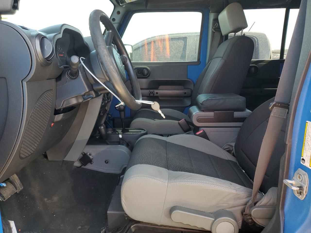 2007 Jeep Wrangler - Image 7