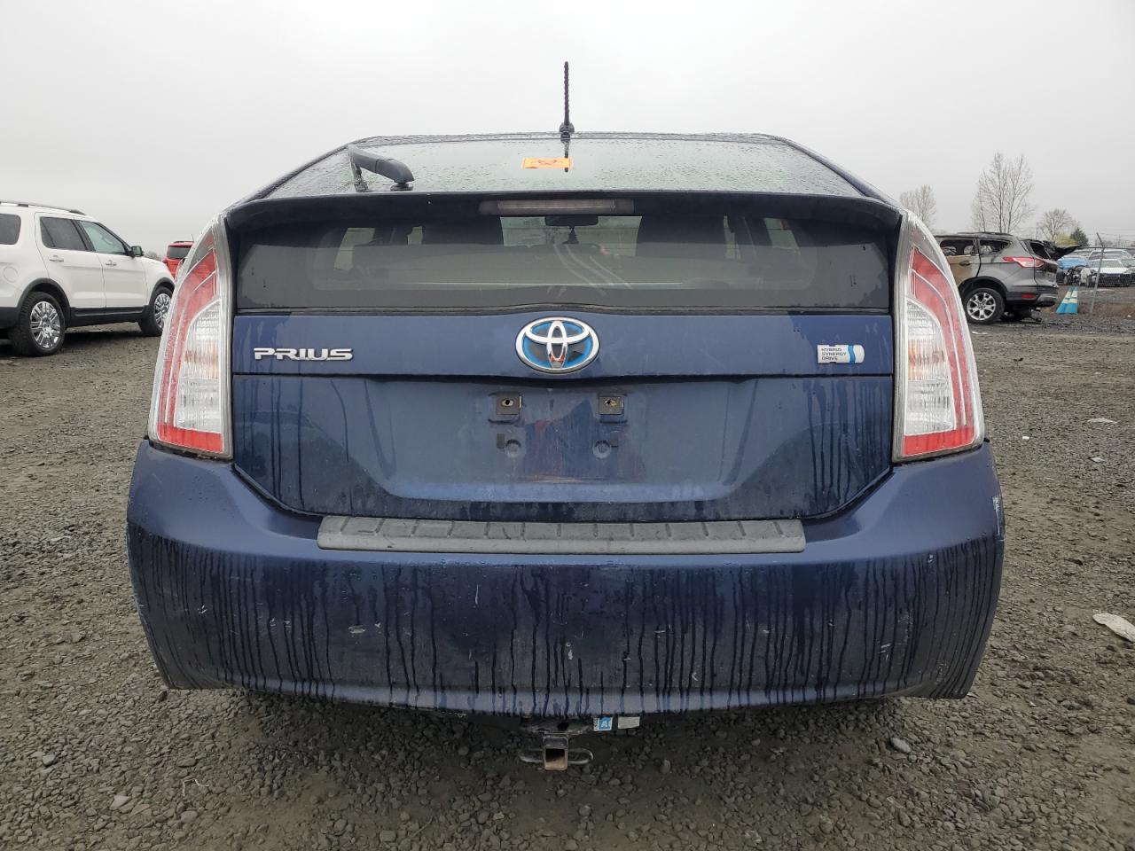 2014 Toyota Prius - Image 6
