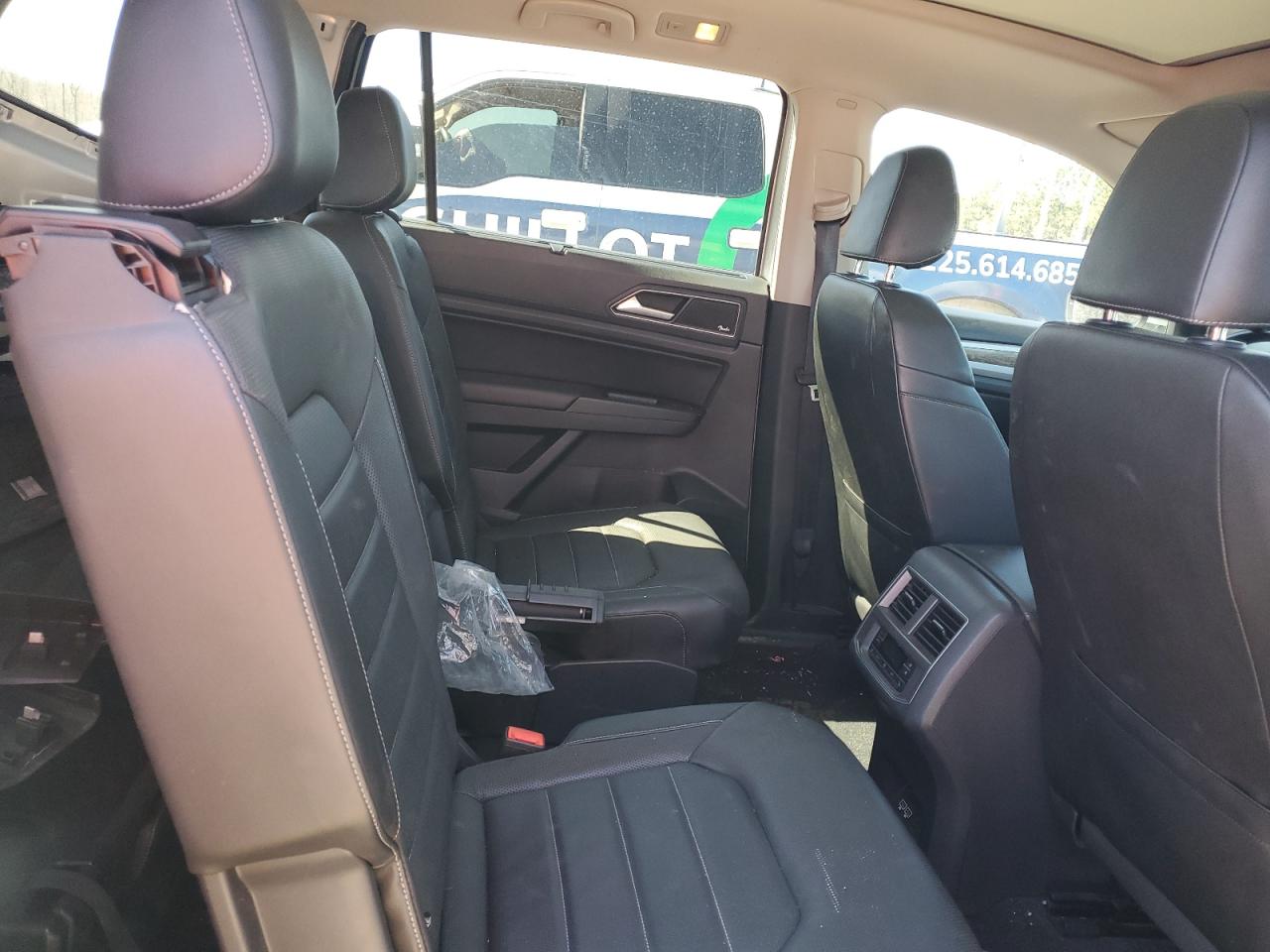 2019 Volkswagen Atlas - Image 11