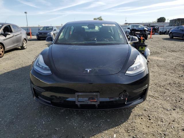  TESLA MODEL 3 2019 Черный