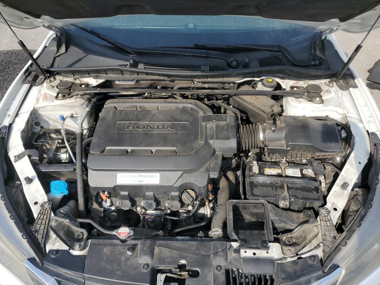 2014 Honda Accord - Image 11