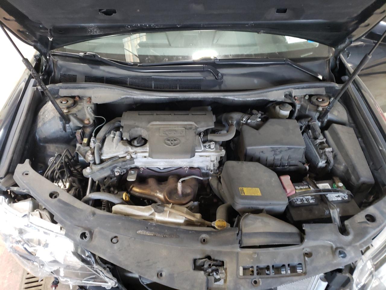 2012 Toyota Camry - Image 13