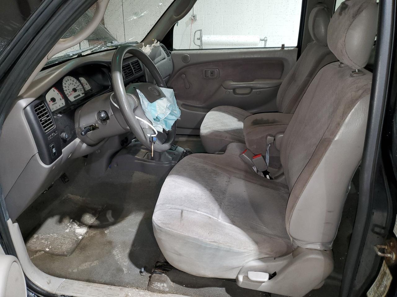 2003 Toyota Tacoma - Image 7