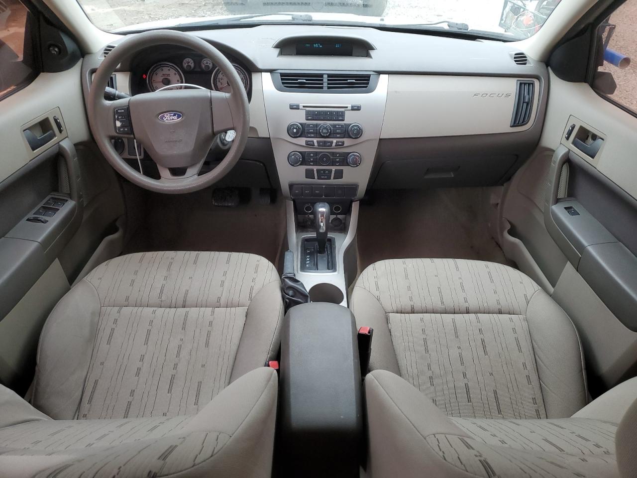 2009 Ford Focus - Image 8