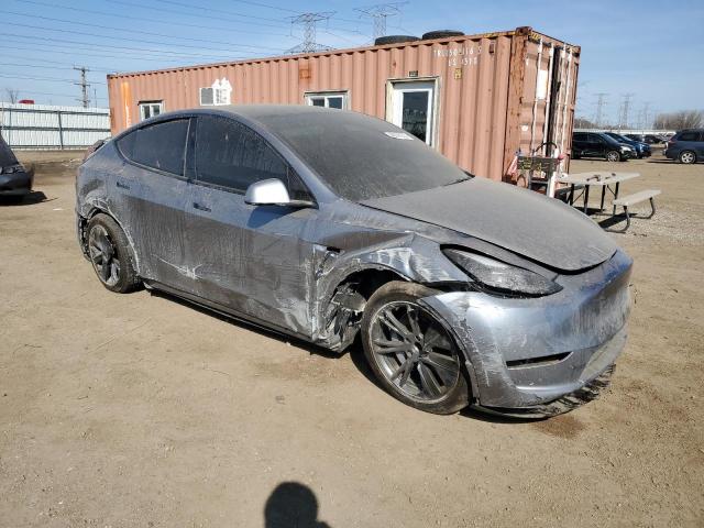  TESLA MODEL Y 2024 Silver