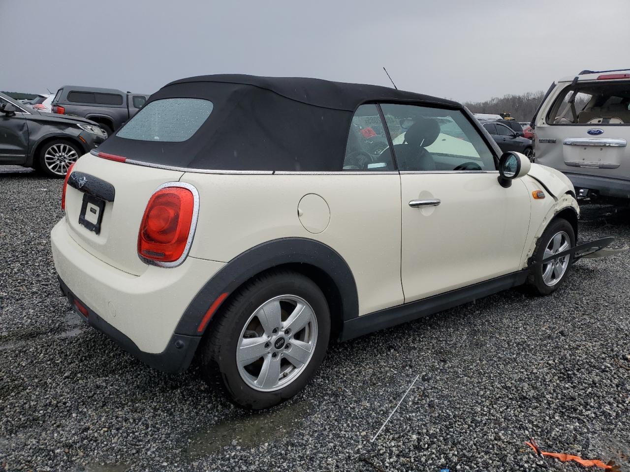 2019 MINI Cooper - Image 3