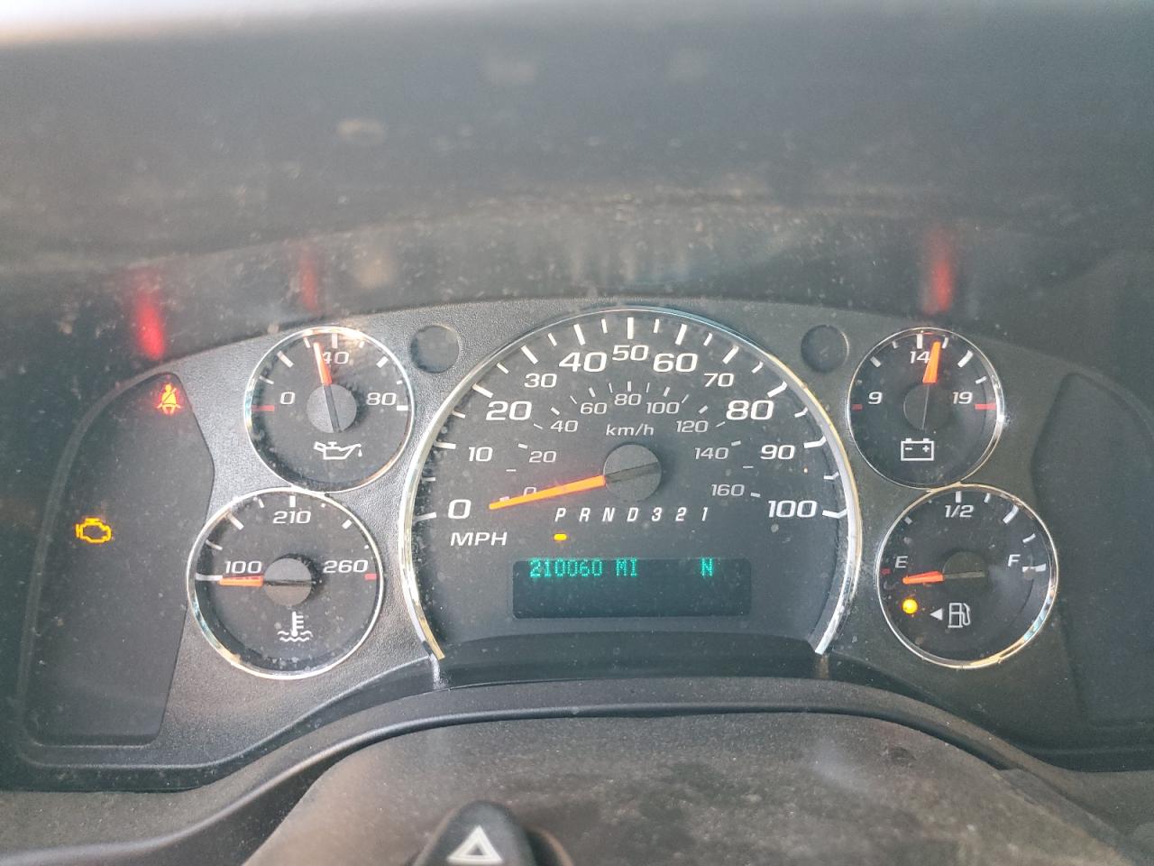 2009 Chevrolet Express - Image 9
