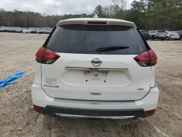  NISSAN ROGUE 2018 Biały