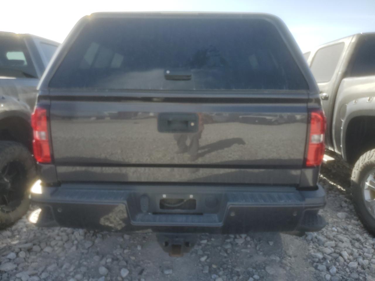 2015 GMC Sierra - Image 6