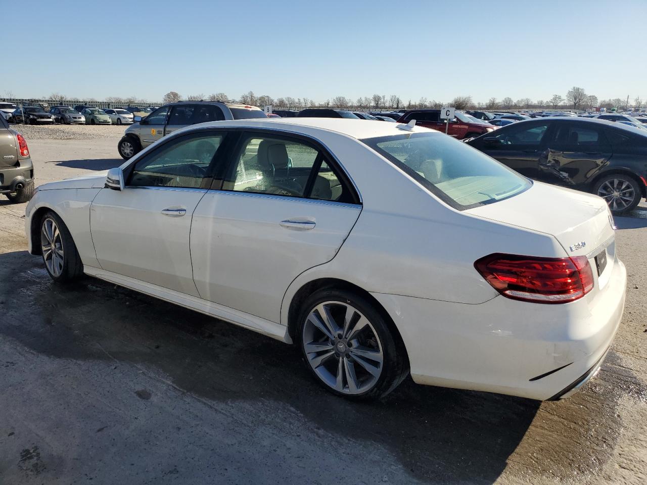 2016 Mercedes-Benz E-klasse - Image 2