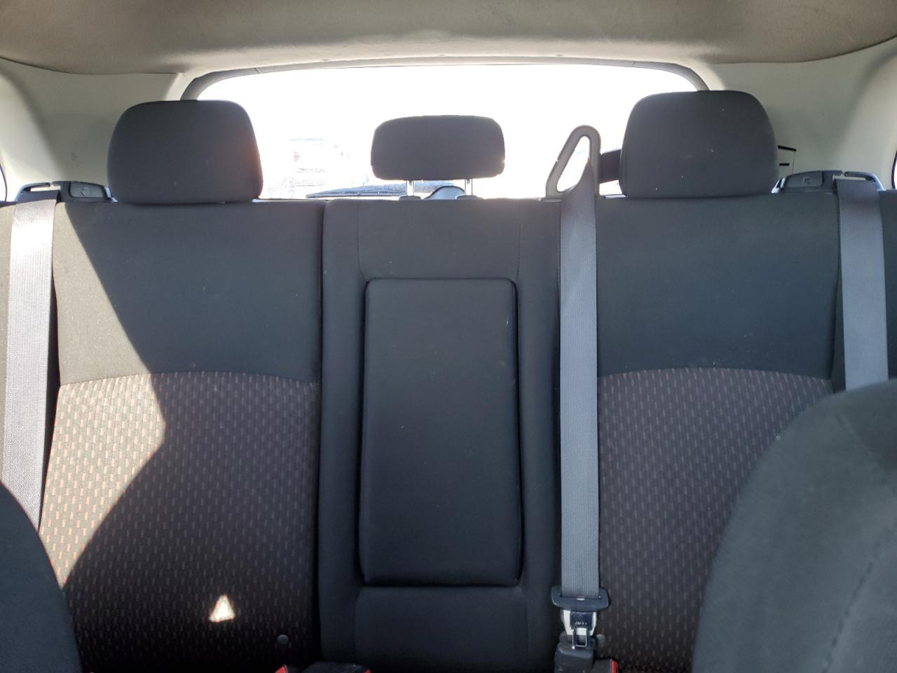 2018 Mitsubishi Outlander - Image 10