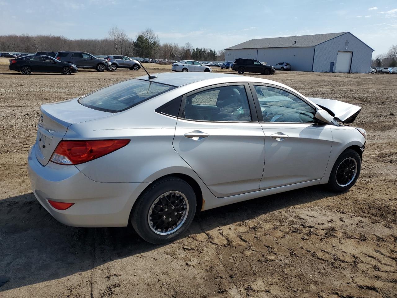 2014 Hyundai Accent - Image 3