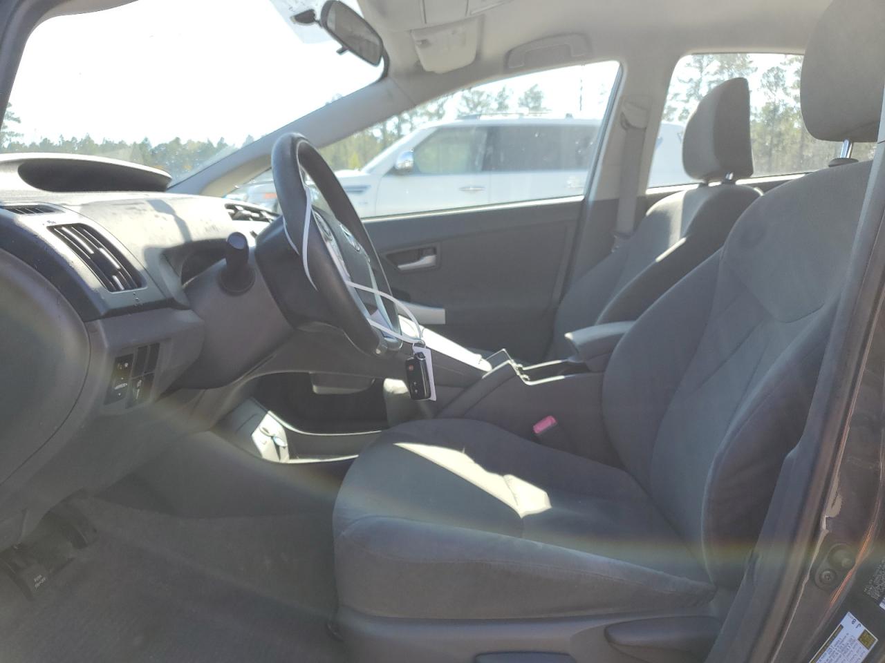 2011 Toyota Prius - Image 7