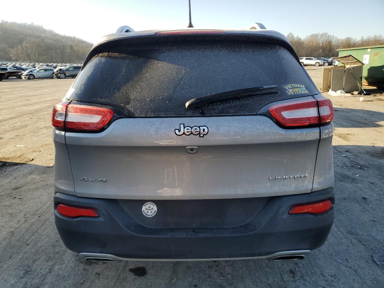 2016 Jeep Grand Cherokee - Image 6
