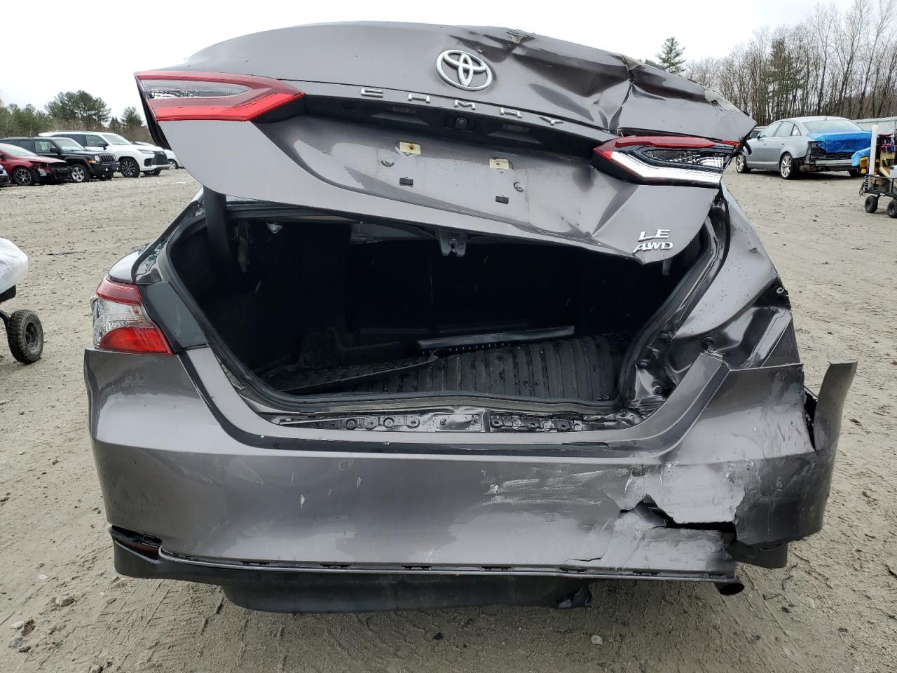 2021 Toyota Camry - Image 6