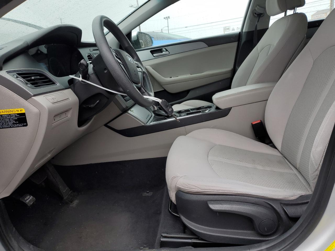 2017 Hyundai Sonata - Image 7