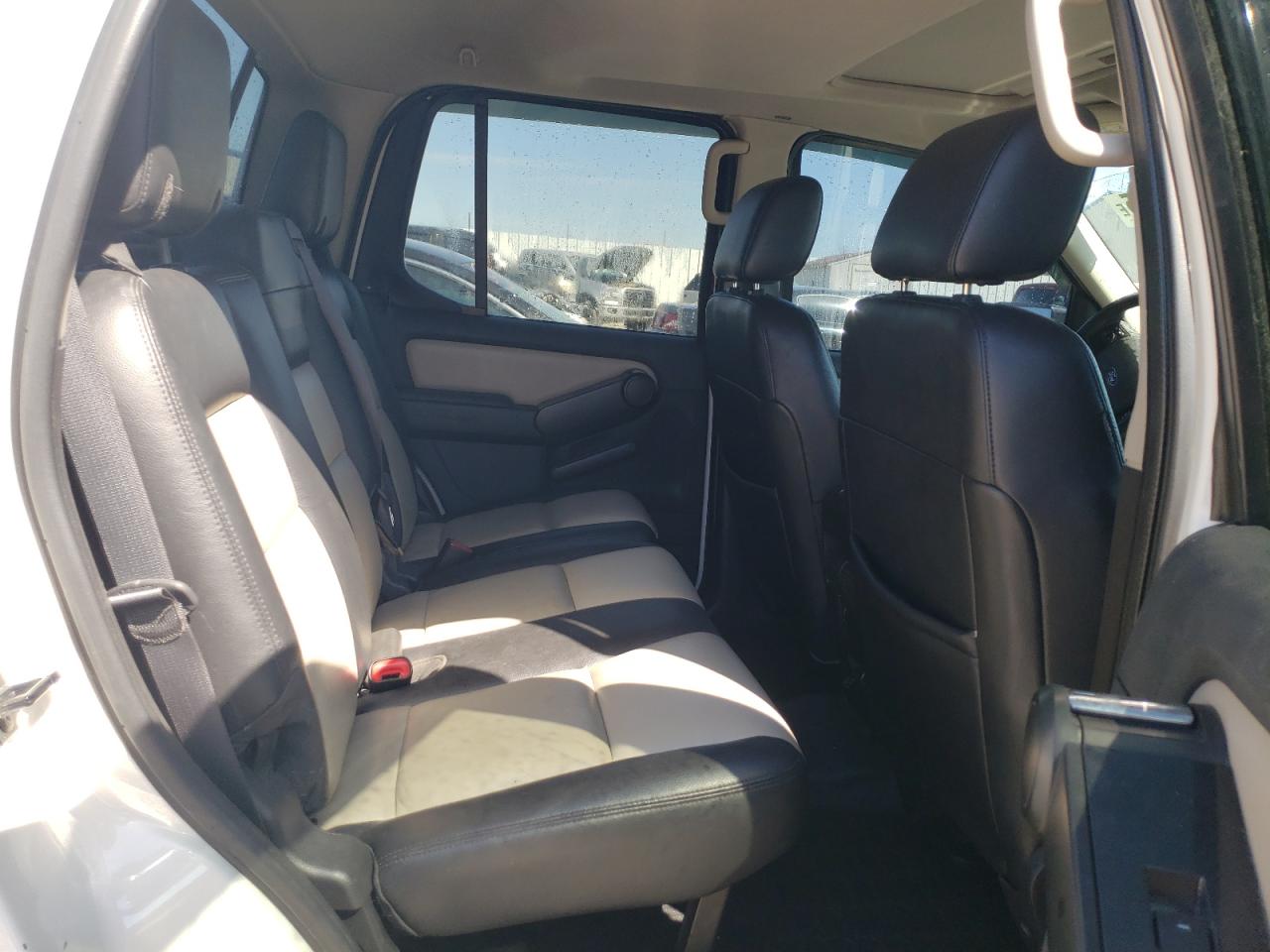 2008 Ford Explorer Sport Trac Limited VIN: 1FMEU53828UA02521 Lot: 49304385