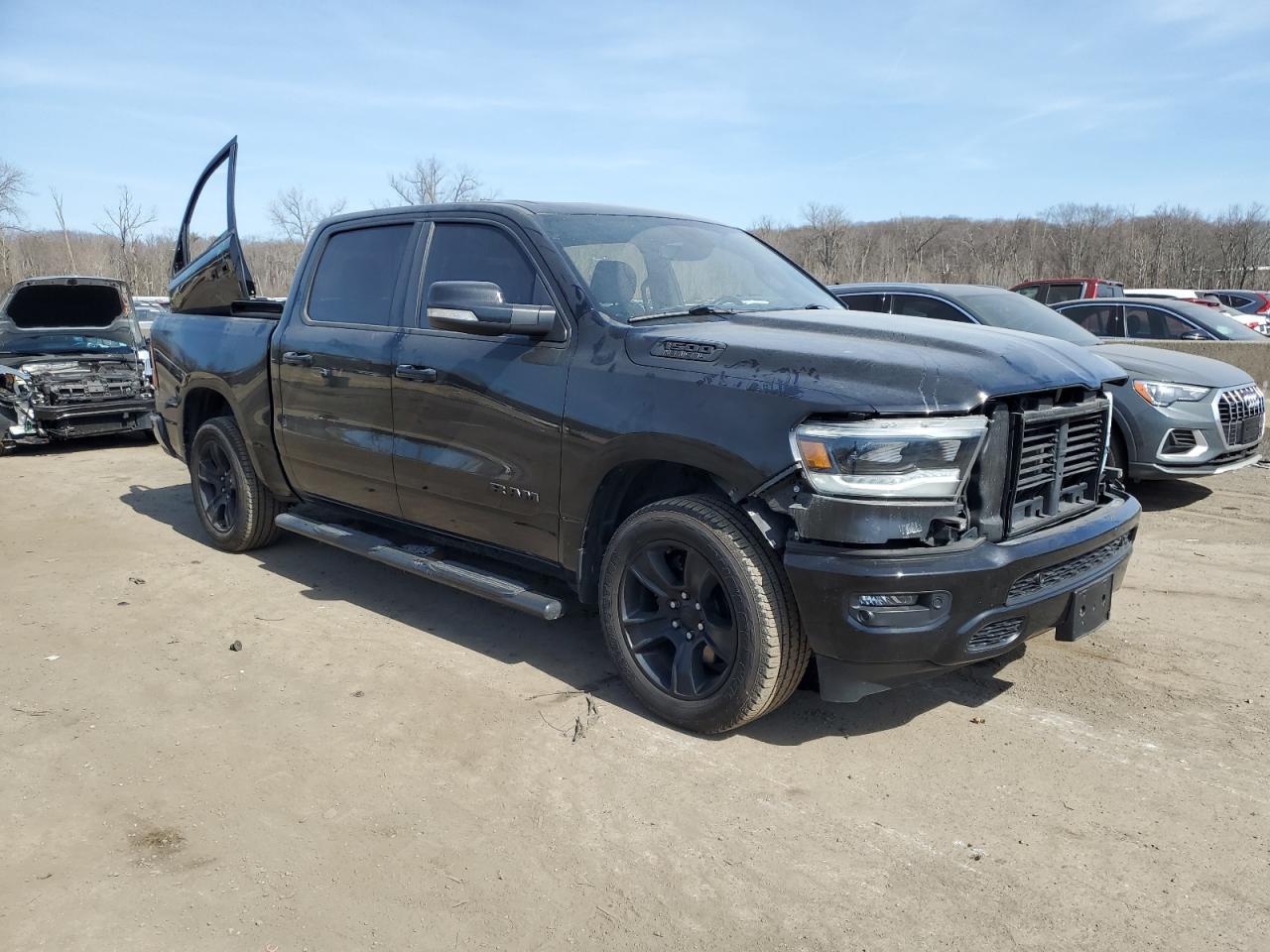 2022 RAM 1500 - Image 4