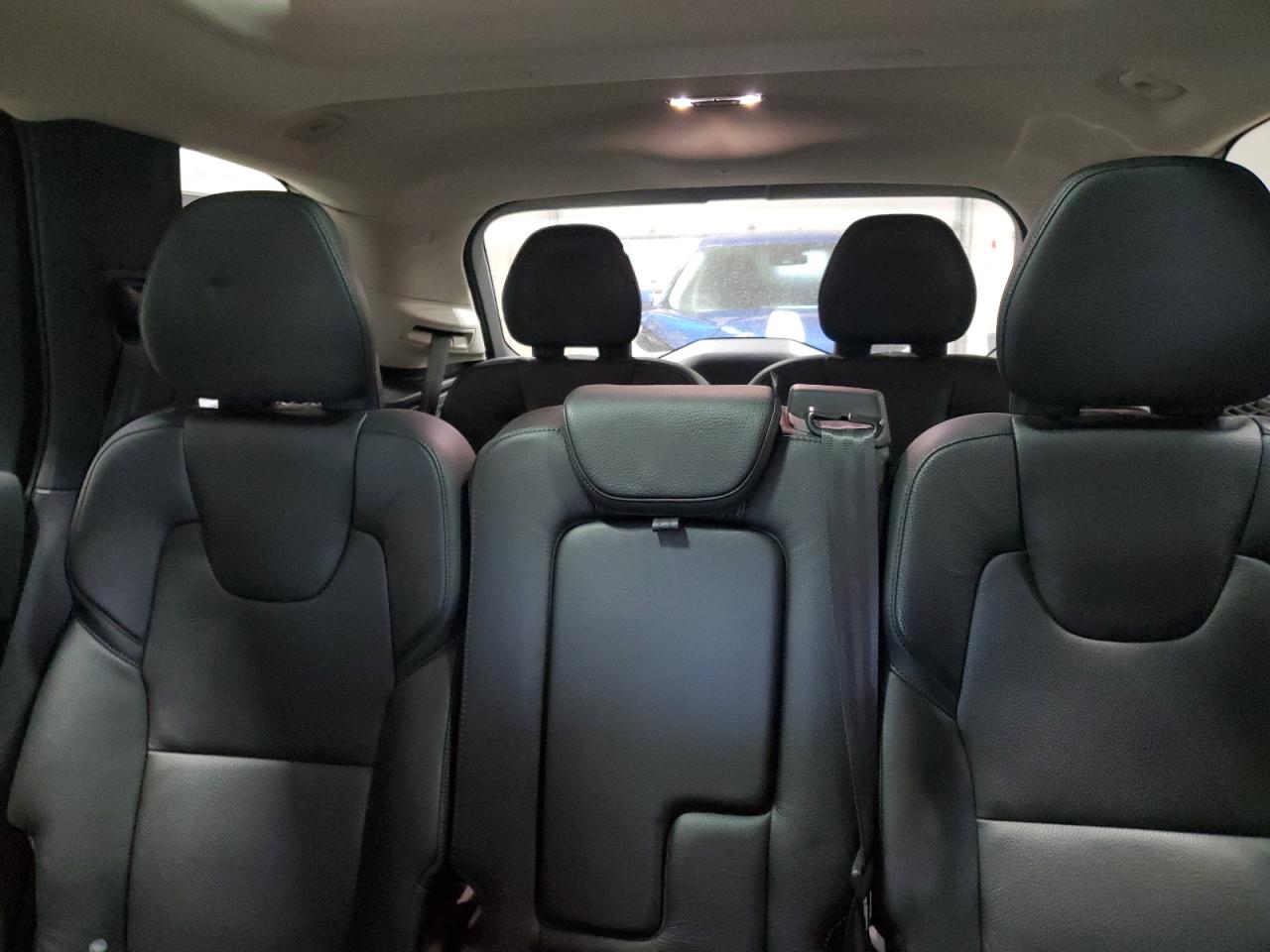 2020 Volvo XC90 - Image 10