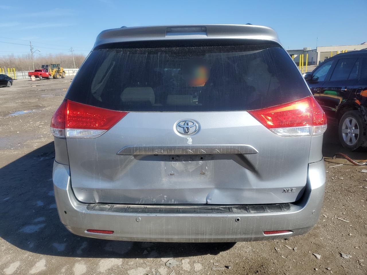 TOYOTA All Models 2013 VIN 5TDYK3DC2DS328395 фото 6