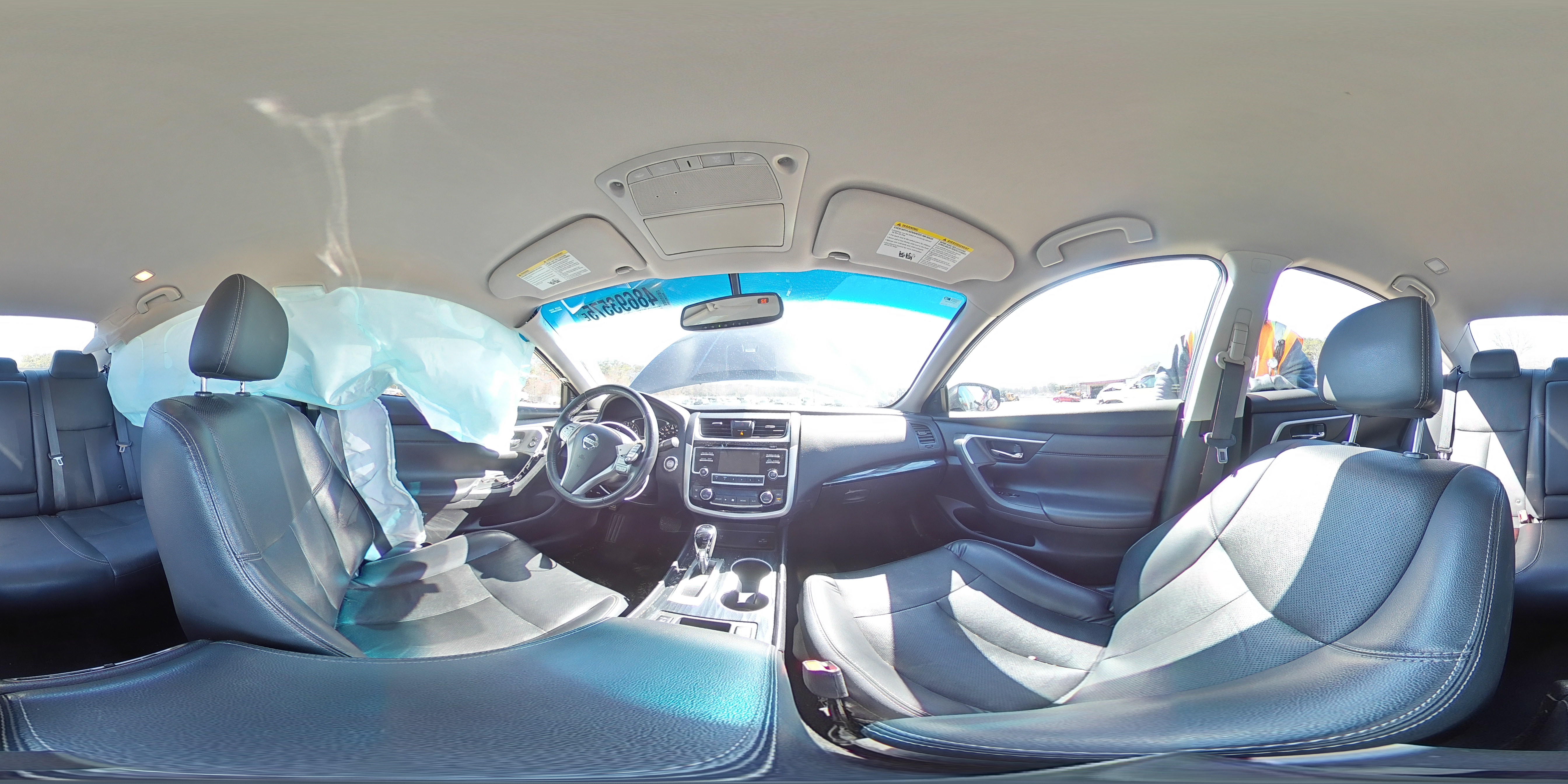 2018 Nissan Altima - Image 13