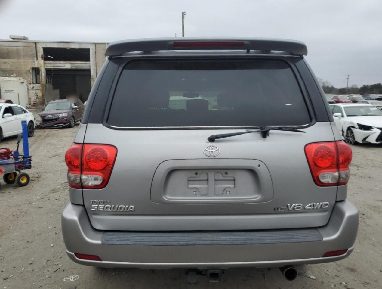 2005 Toyota Sequoia Limited VIN: 5TDBT48AX5S238267 Lot: 47099135