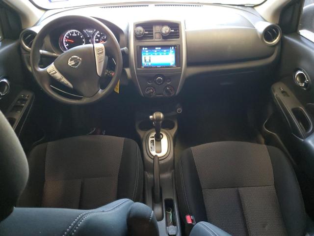  NISSAN VERSA 2017 Szary