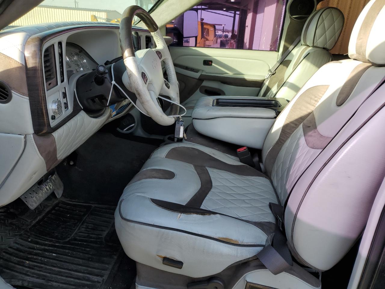 2004 Chevrolet Avalanche K1500 VIN: 3GNEK12TX4G163048 Lot: 47720755